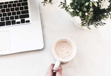 欧冠1/8决赛抽签，皇马再遇曼城，利物浦好签，热刺切尔西迎挑战